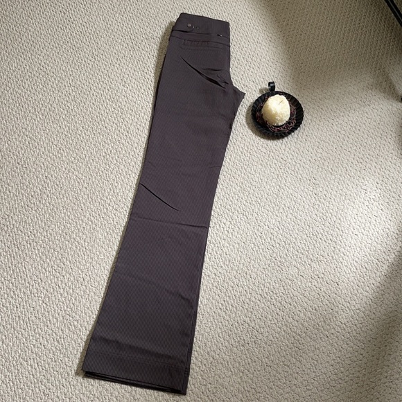 Lululemon rare Womens Trail Trouzher brown pinstripe - Picture 13 of 16